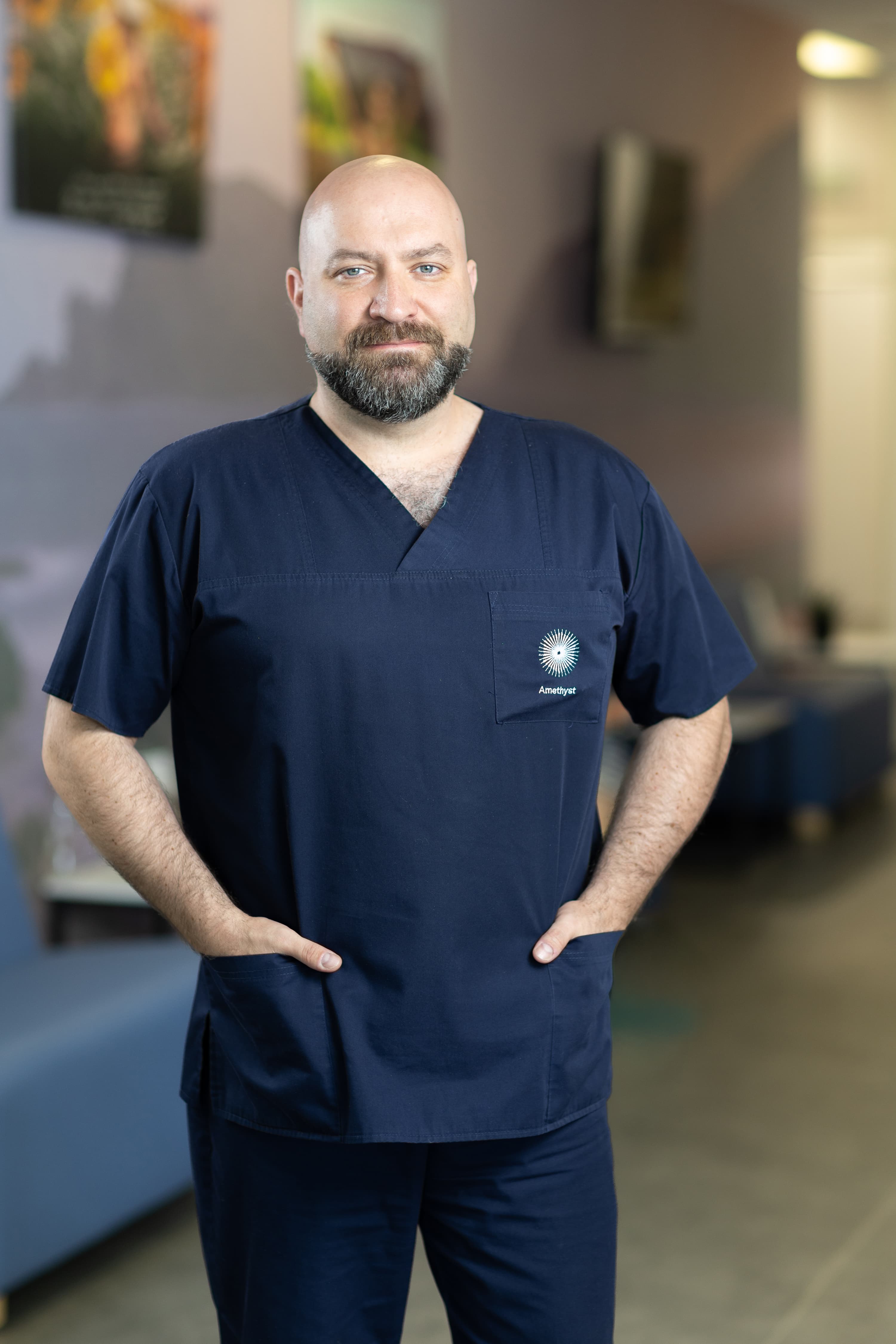 Dr. Andrei Ungureanu în clinică
